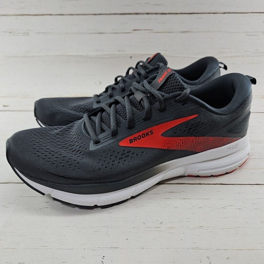 Brooks Trace 3 Running Shoes Ebony Gray Red Mens Size 11 D Athletic Sneakers